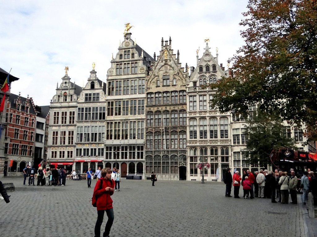 56 Anversa - Grote Markt.JPG